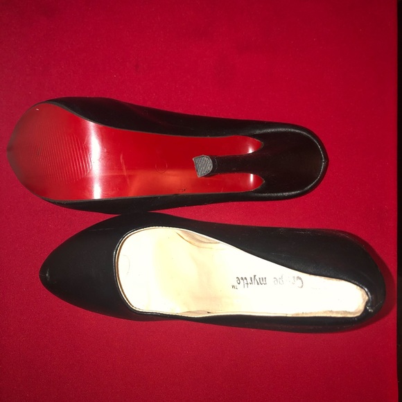 Crape Myrtle 6 inch heel. - Picture 3 of 5